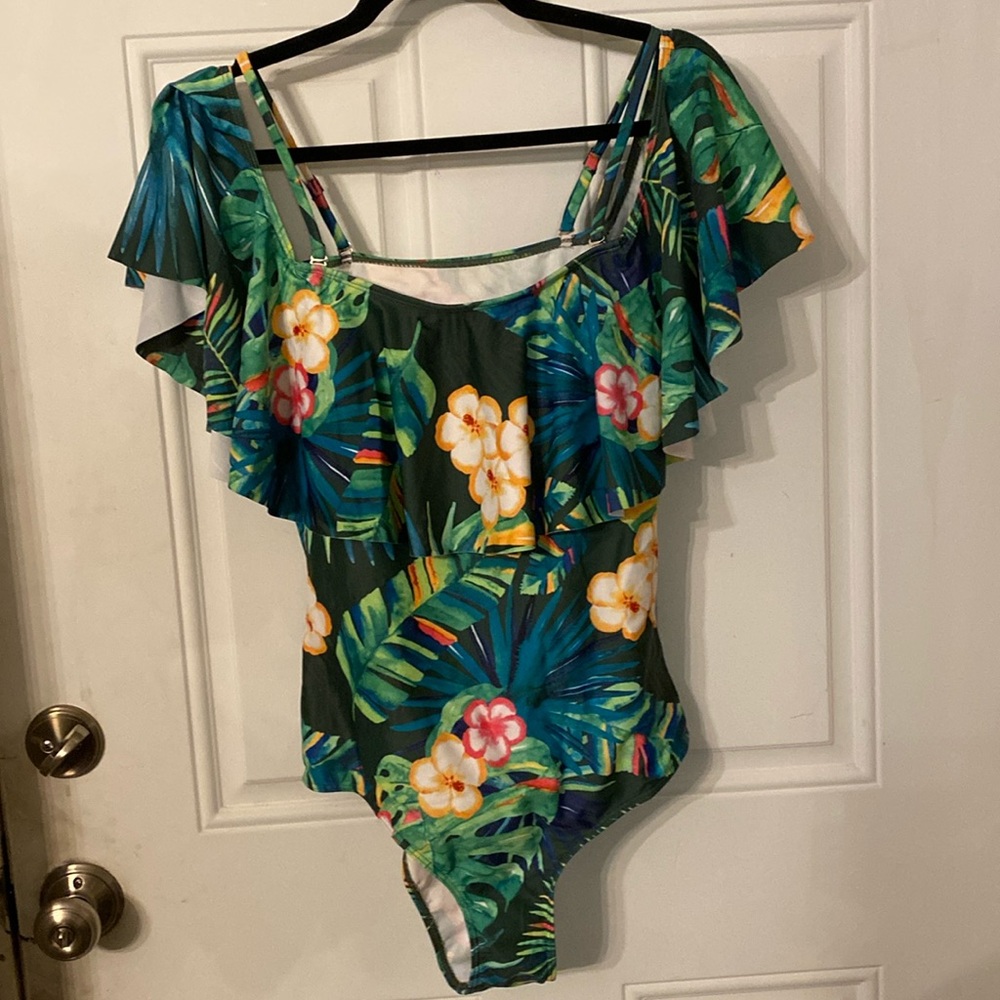 NWT Holipick Off the Shoulder Tropical Floral One-Piece Swimsuit - Picture 5 of 16